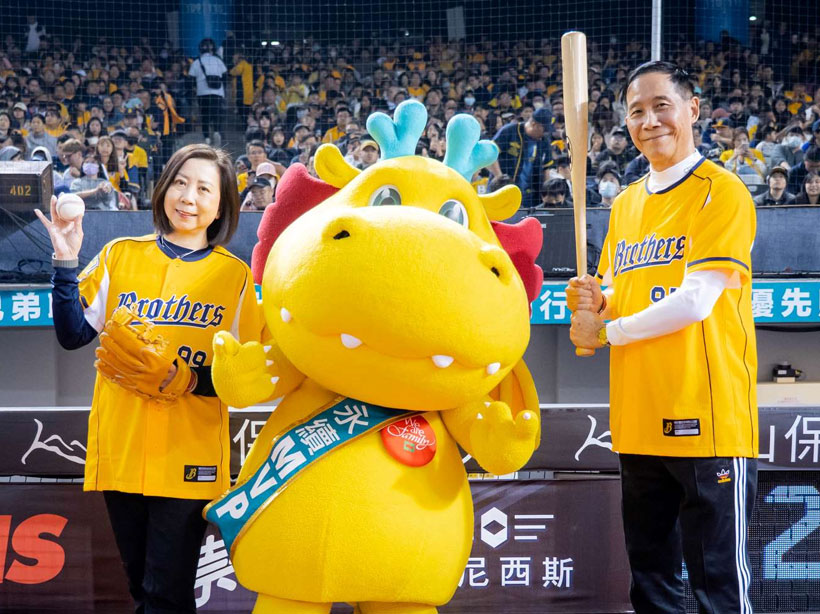 台灣人壽永續主題日 揪百萬球迷「自備成標配」
